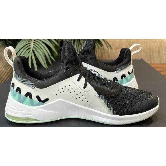 Nike Air‎ Max Bella TR 3 Women's Size Black/White Running Shoes (CJ0842-003) W8 - Picture 5 of 9